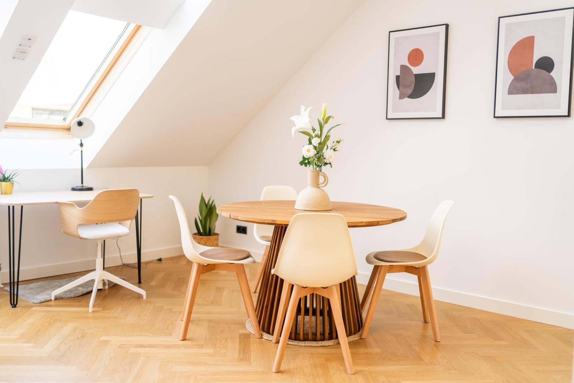 Myflat - Bright Apartment Near Central Station Wenen Buitenkant foto