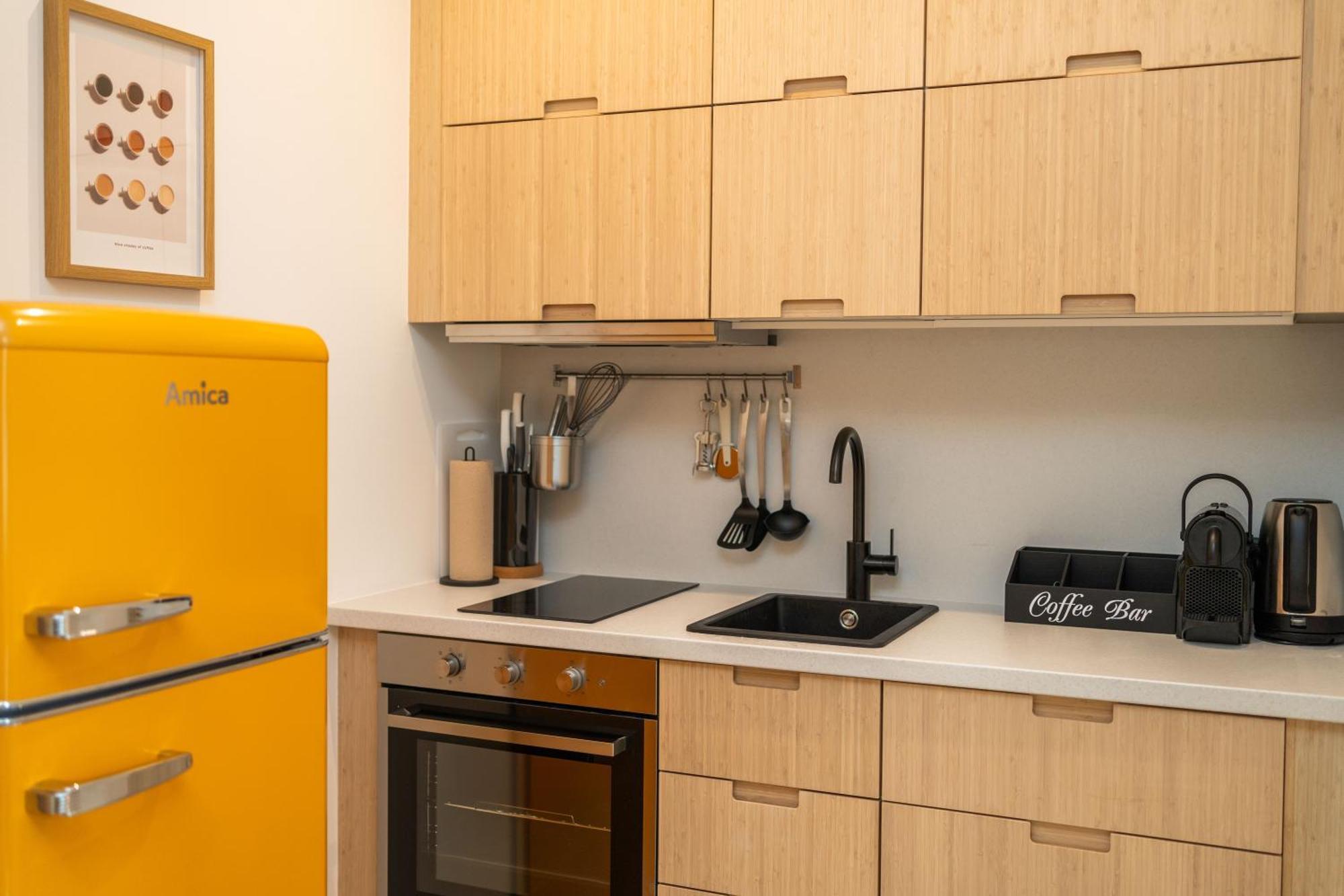 Myflat - Bright Apartment Near Central Station Wenen Buitenkant foto